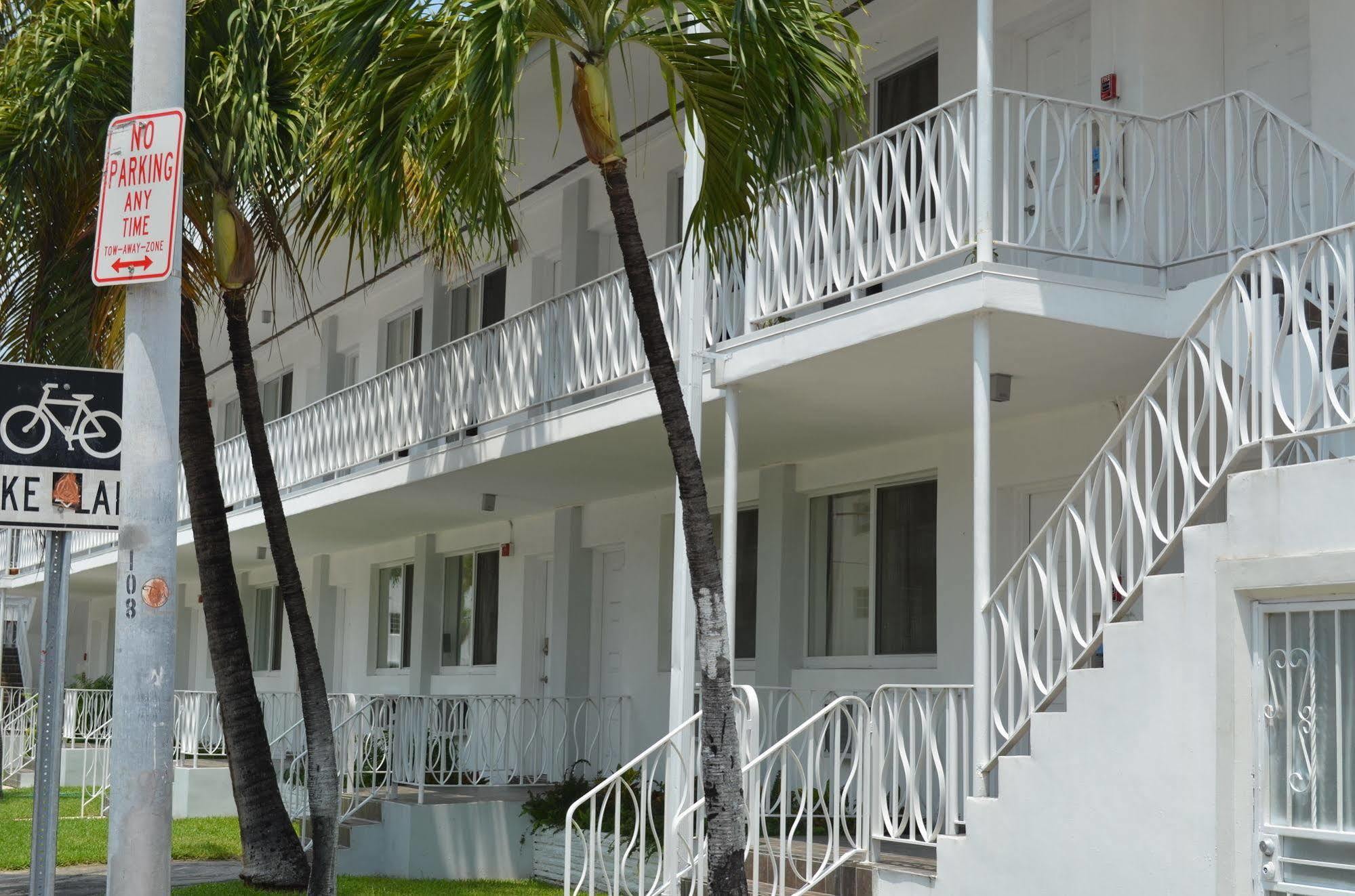 Miami Club Resort ไมอามีบีช ภายนอก รูปภาพ